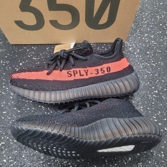 Adidas Yeezy 350 V2 Core Black Red Men's Size 5.5 BY9612 - Picture 6 of 8